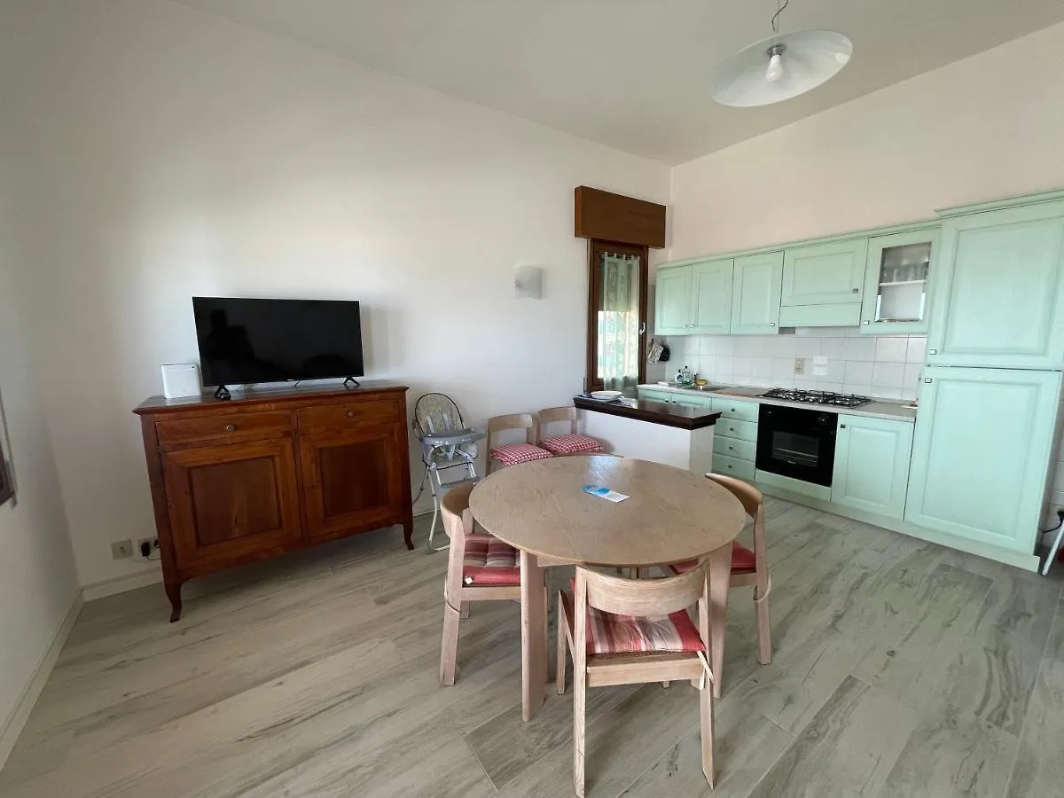 Apartment Seafront Lovely Penthouse Flat With Pool Lido di Jesolo