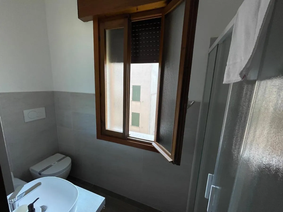 Seafront Lovely Penthouse Flat With Pool Lido di Jesolo