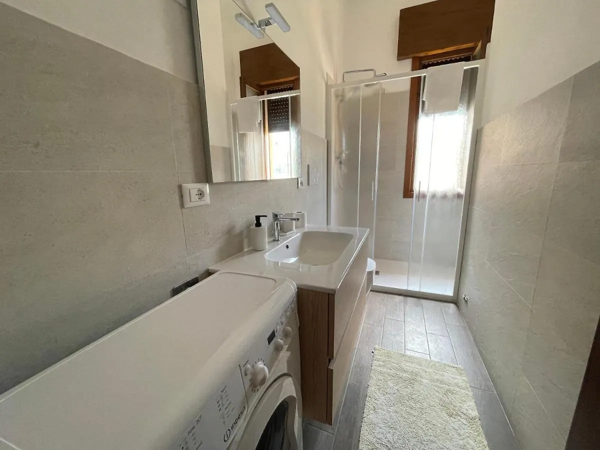Apartment Seafront Lovely Penthouse Flat With Pool Lido di Jesolo
